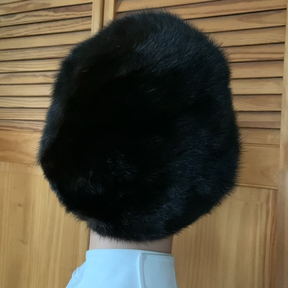 Vincent and Bill, gorgeous mink hat, custom-made in New York one size fits most - Picture 3 of 8
